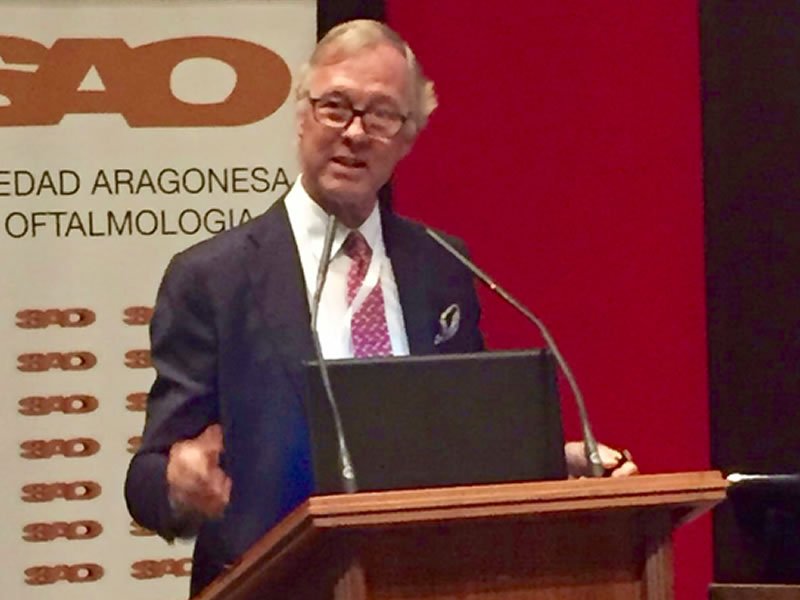 El Dr. Juan García de Oteyza recibió el Premio Palomar en Zaragoza