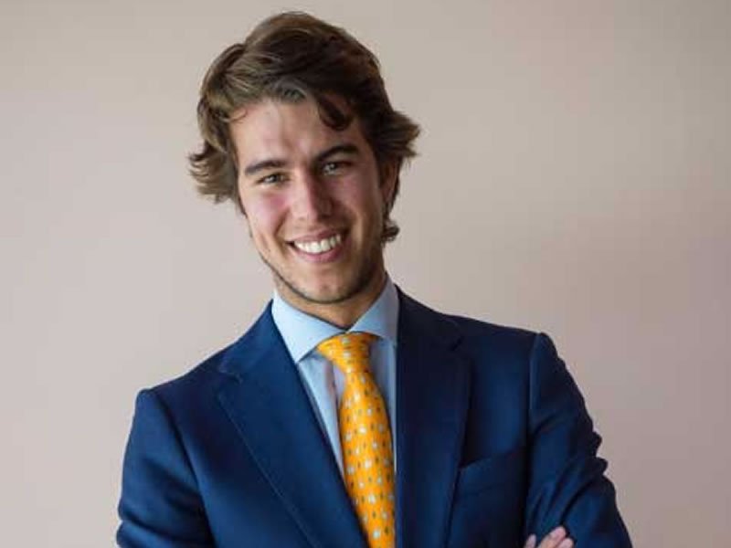 El Dr. Gonzalo García de Oteyza nombrado Presidente de la Asociación de Jóvenes Oftalmólogos Españoles