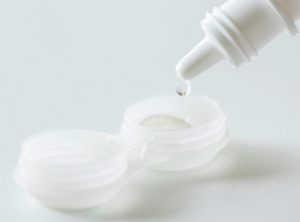 limpiar lentillas de contacto barcelona oftalmologo buen uso